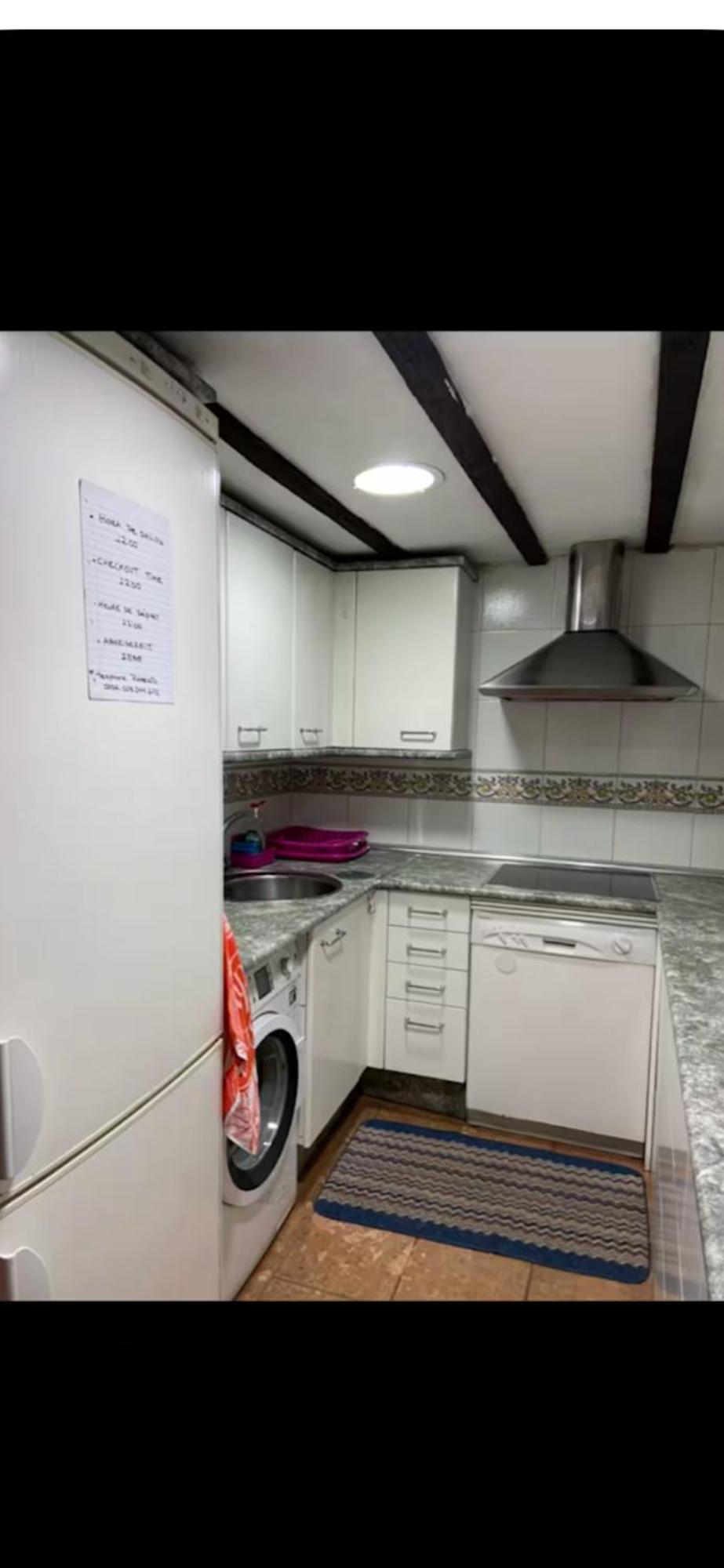Piso Acogedor En El Centro De *